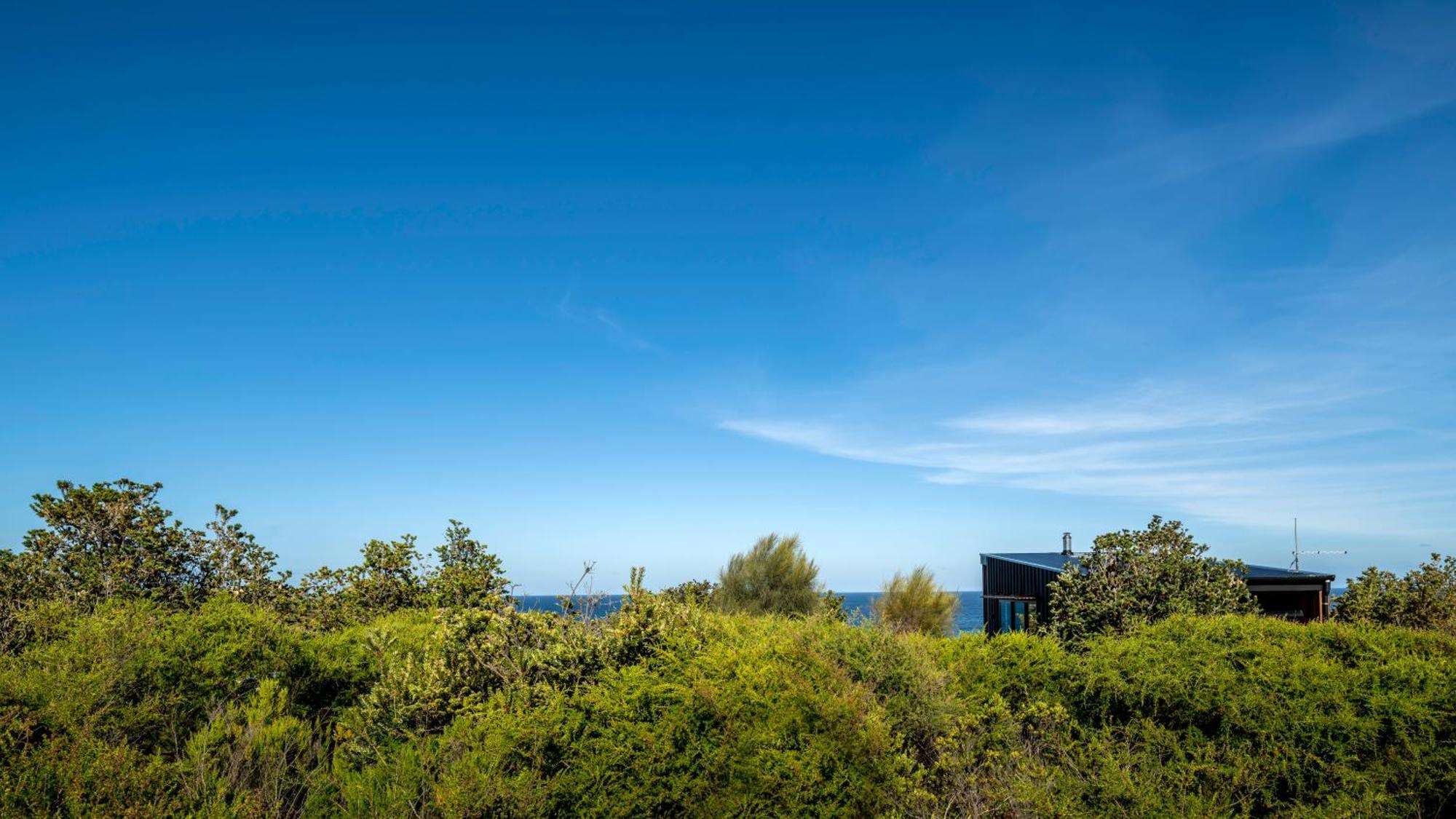 Little Beach Resort Four Mile Creek Экстерьер фото